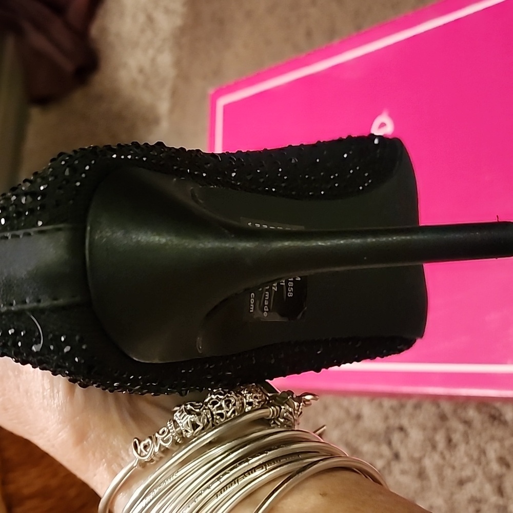 ID Required Black Sparkle Boots - Picture 5 of 9